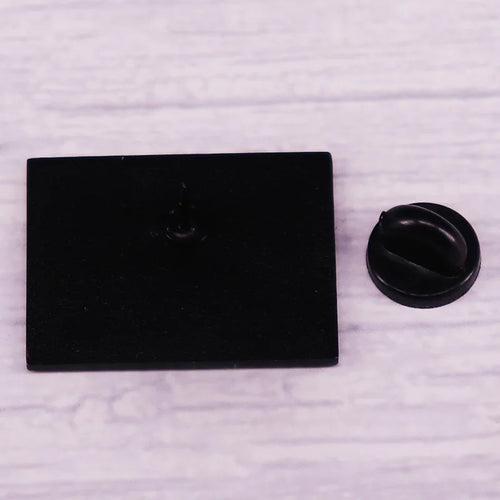 Castle Crashers Enamel Pin